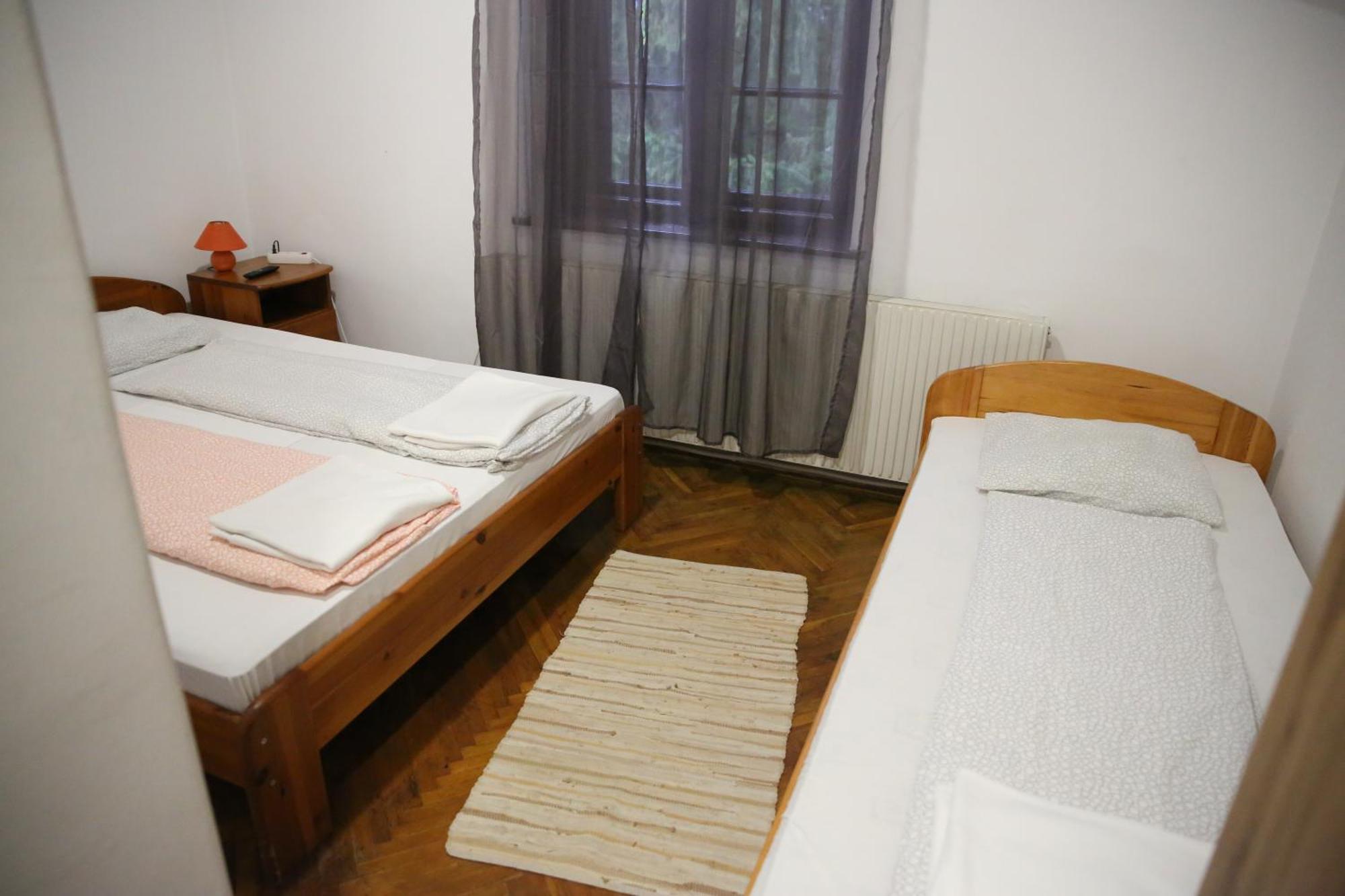 Déjá Vu Szállás&Rendezvény Zirc Exterior foto