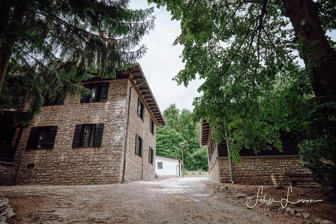 Déjá Vu Szállás&Rendezvény Zirc Exterior foto