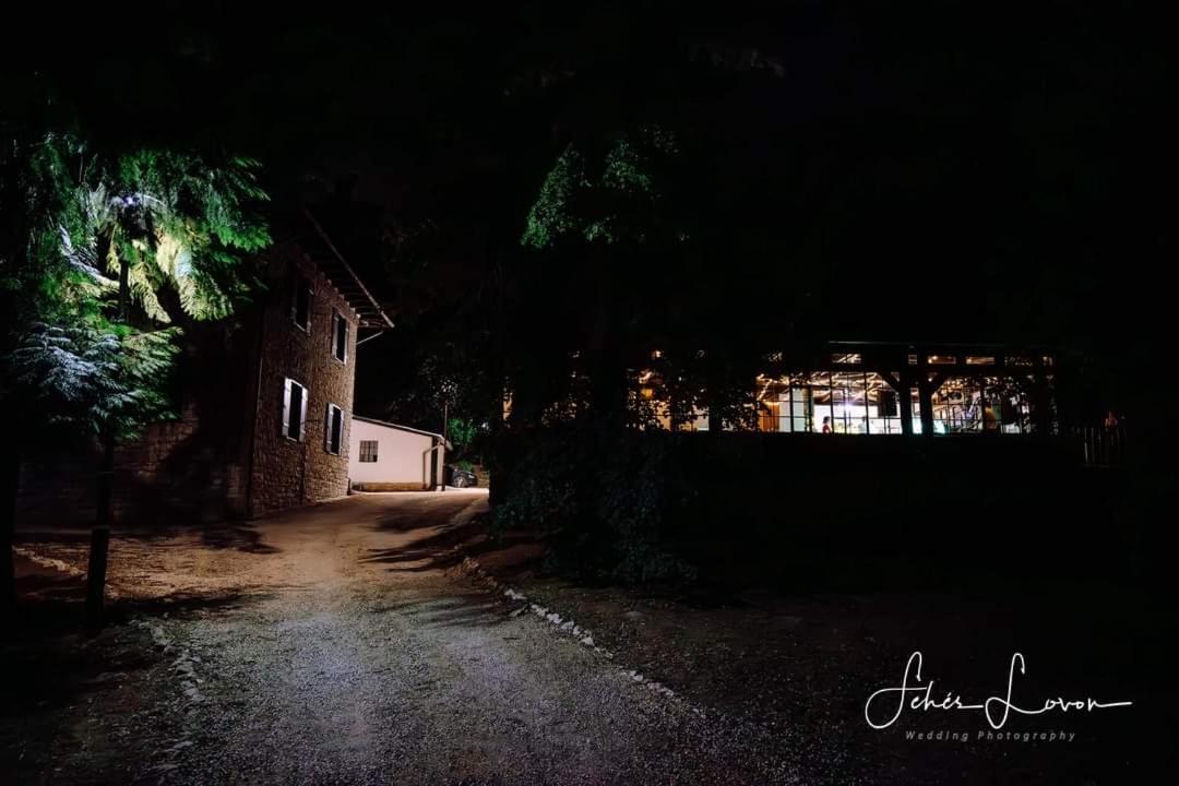 Déjá Vu Szállás&Rendezvény Zirc Exterior foto